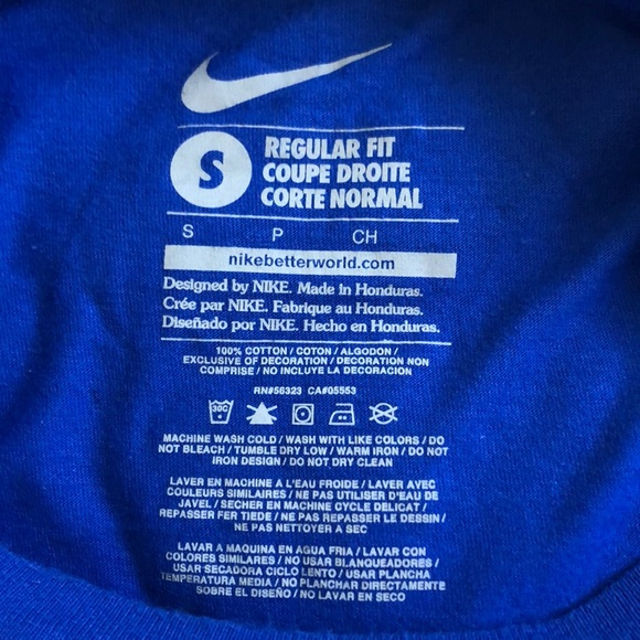 Nike T-Shirt - Picture 4 of 4